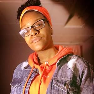 Meet your Posher, Marielis